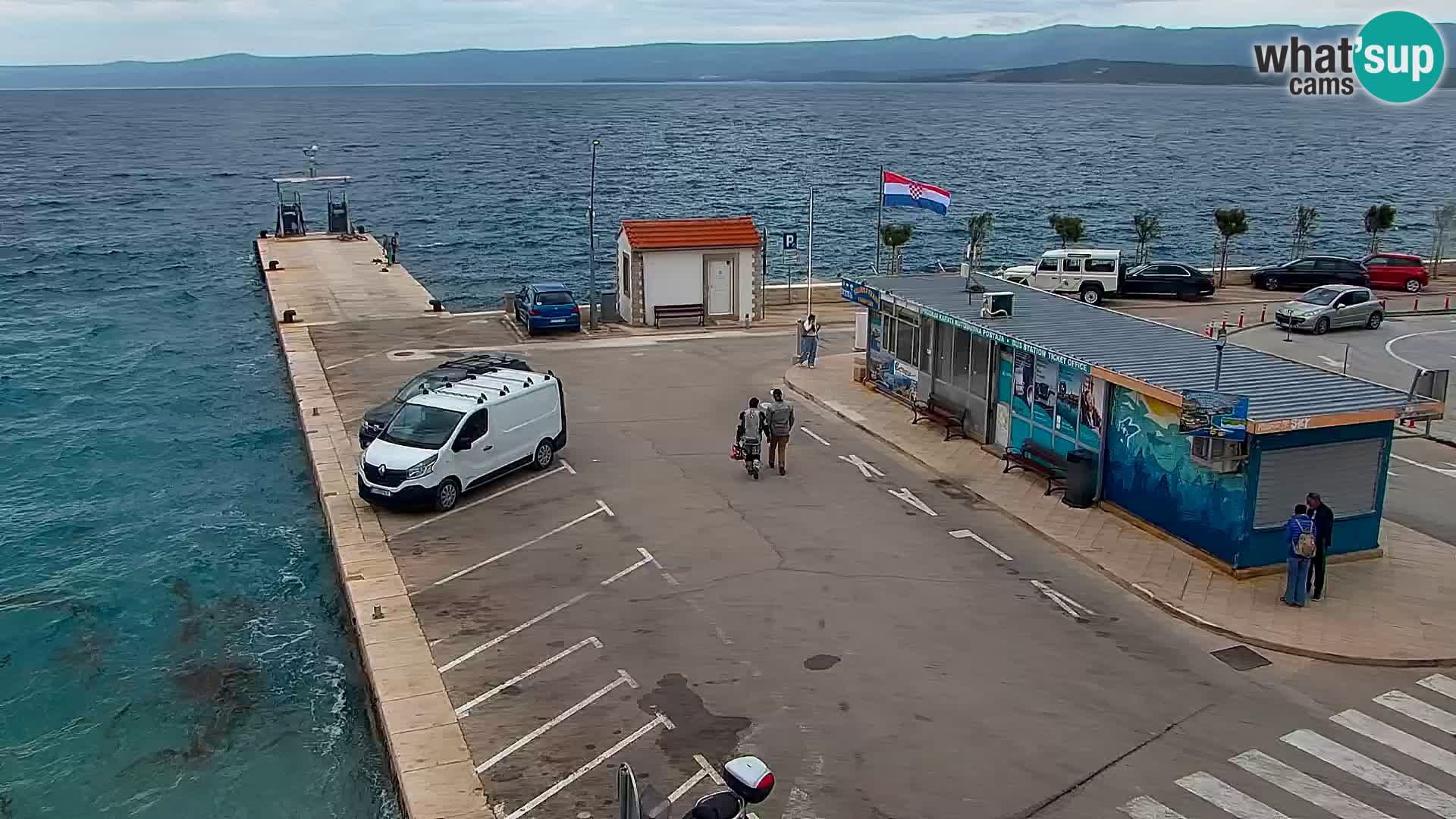 Webcam Bol Town Center & Marina – Live View from Bol, Brač