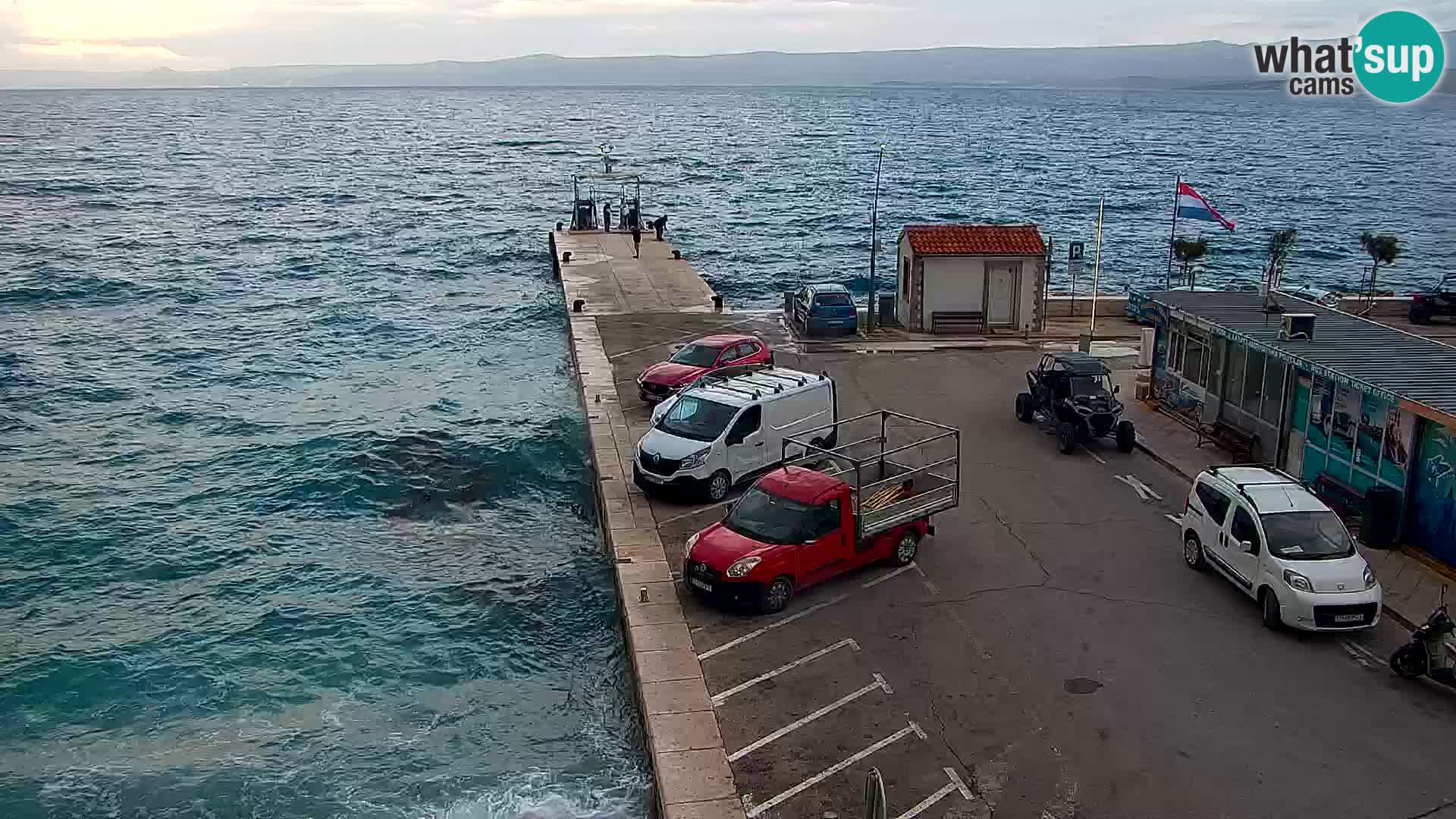 Webcam Bol Town Center & Marina – Live View from Bol, Brač