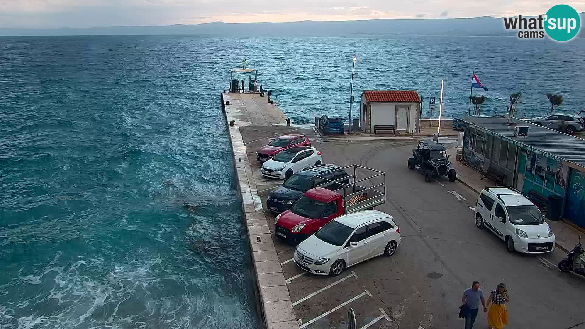 Webcam Bol Town Center & Marina – Live View from Bol, Brač