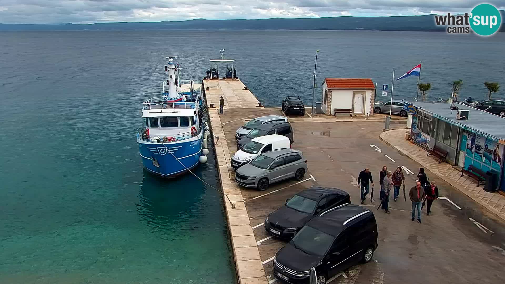 Webcam Bol Town Center & Marina – Live View from Bol, Brač
