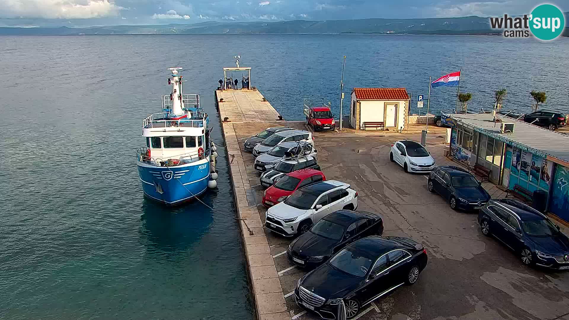 Webcam Bol Town Center & Marina – Live View from Bol, Brač