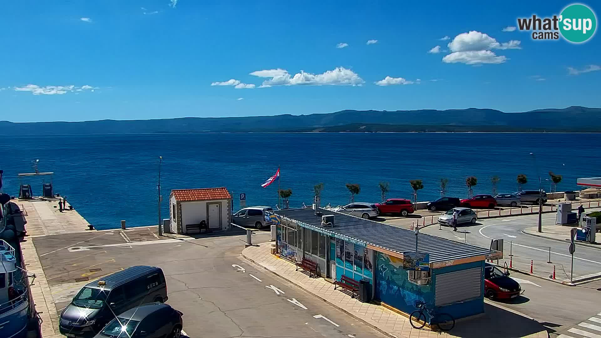 Webcam Bol Town Center & Marina – Live View from Bol, Brač