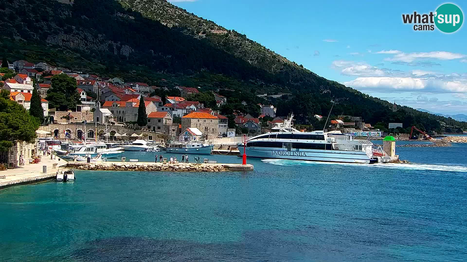 Webcam Bol Town Center & Marina – Live View from Bol, Brač