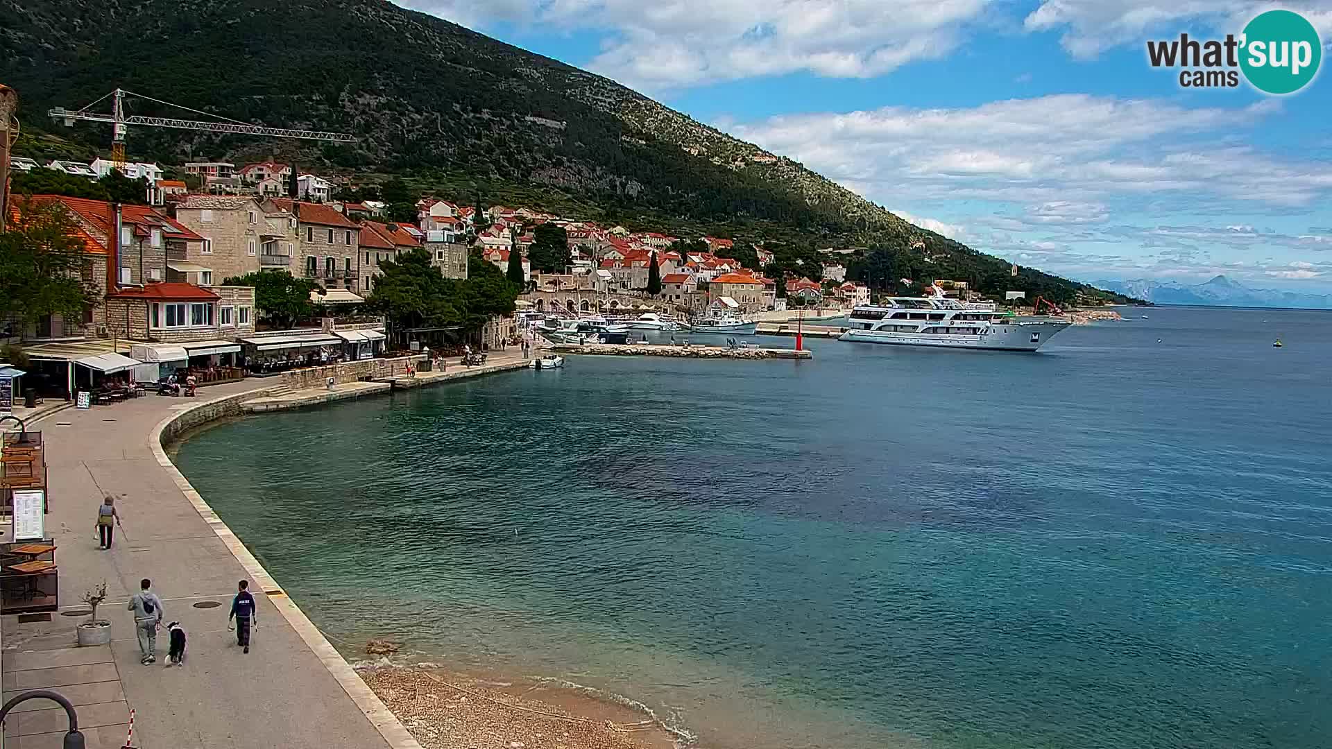 Webcam Bol Town Center & Marina – Live View from Bol, Brač