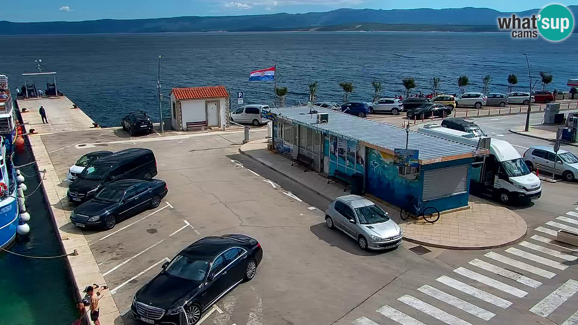 Webcam Bol Town Center & Marina – Live View from Bol, Brač