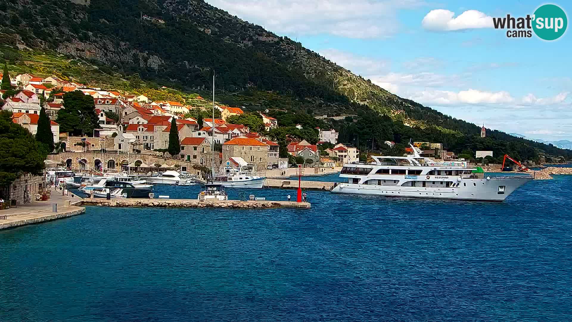 Webcam Bol Town Center & Marina – Live View from Bol, Brač