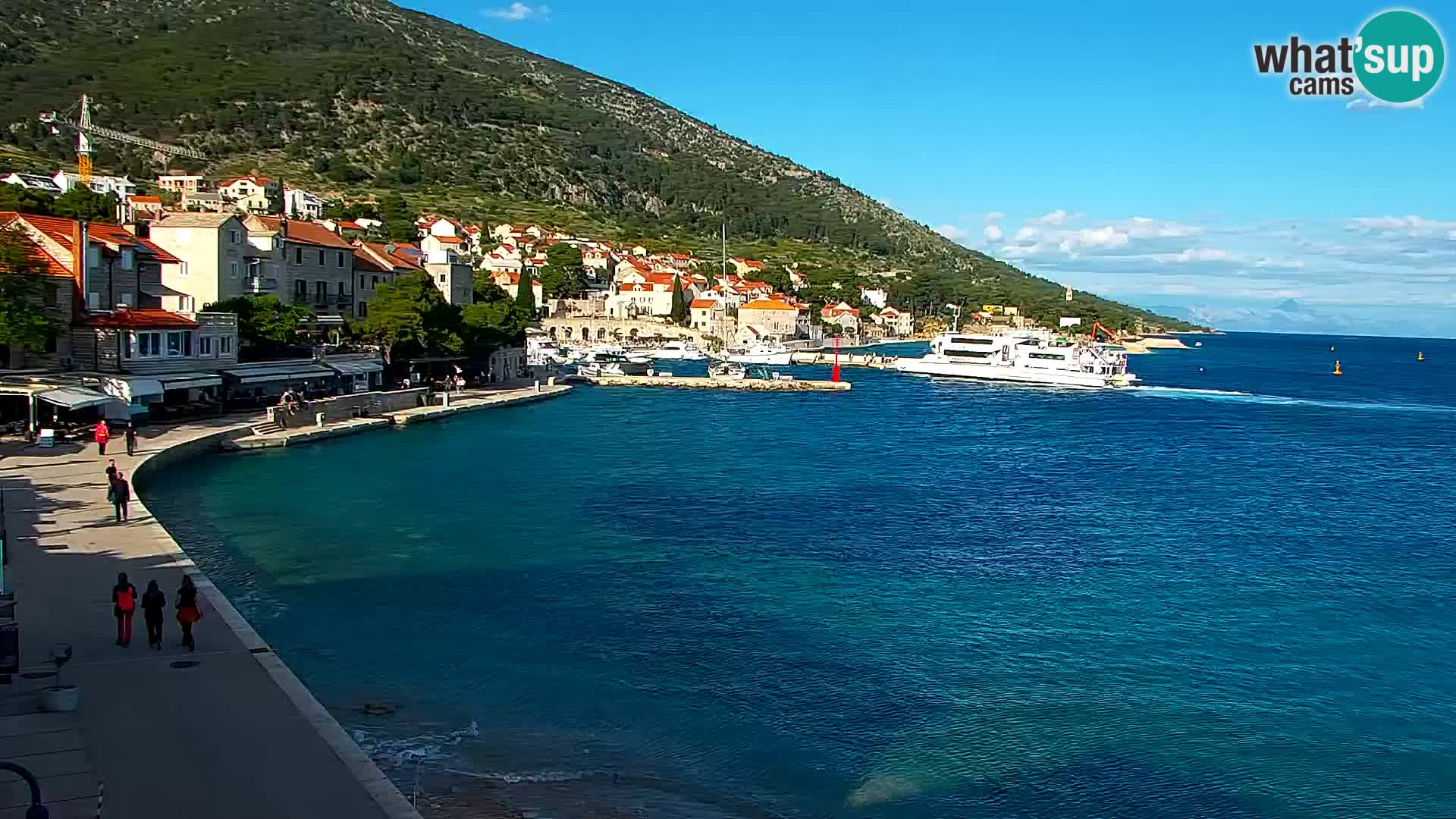 Webcam Bol Town Center & Marina – Live View from Bol, Brač