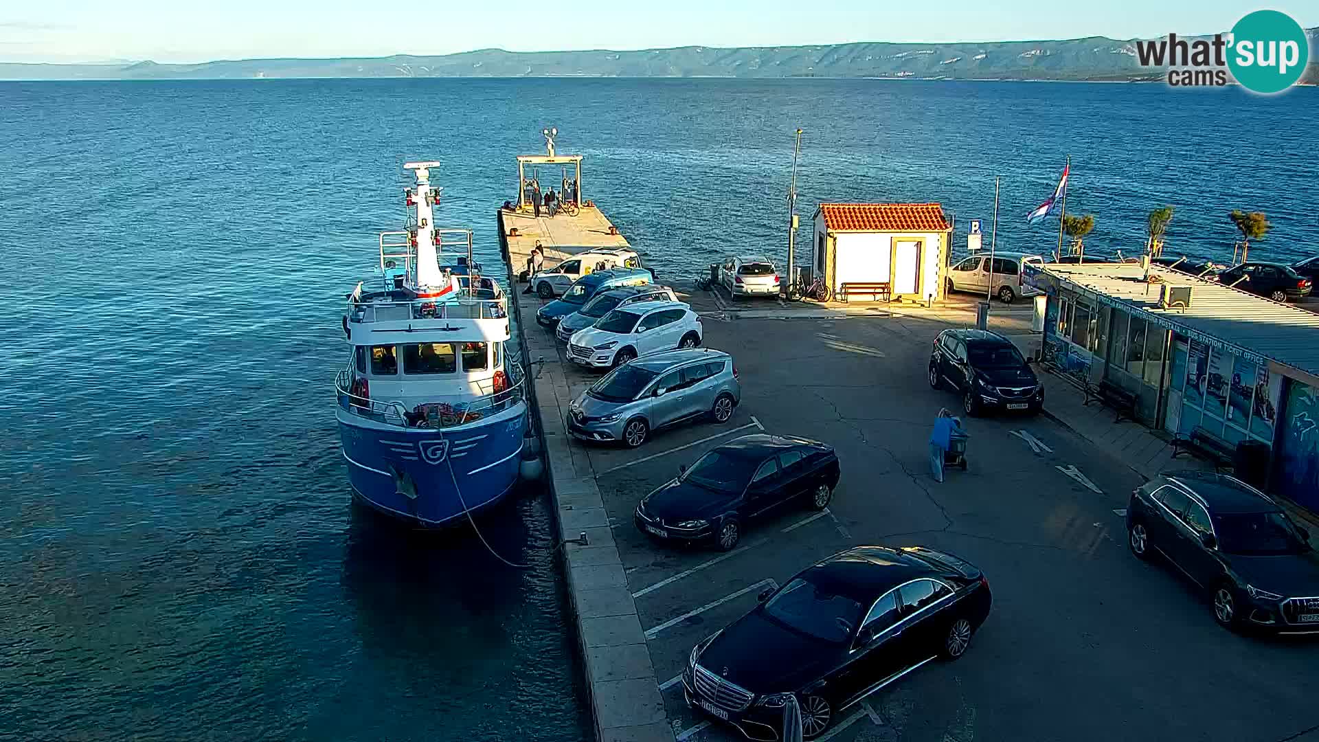 Webcam Bol Hafen & Ortszentrum – Liveblick aus Bol auf der Insel Brač