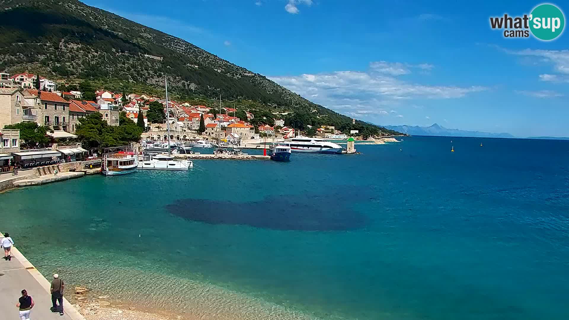 Webcam Bol Town Center & Marina – Live View from Bol, Brač