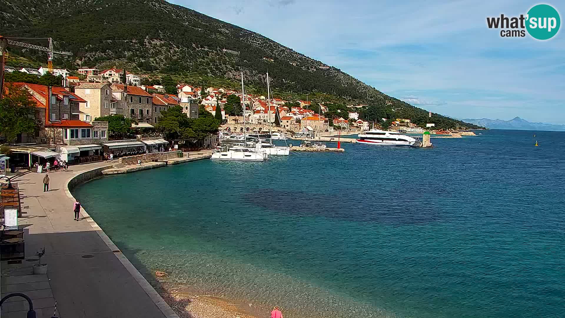 Webcam Bol Town Center & Marina – Live View from Bol, Brač