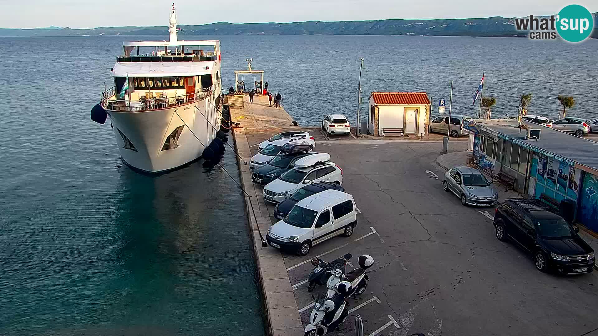 Webcam Bol centre-ville & marina – Vue en direct depuis Bol, île de Brač