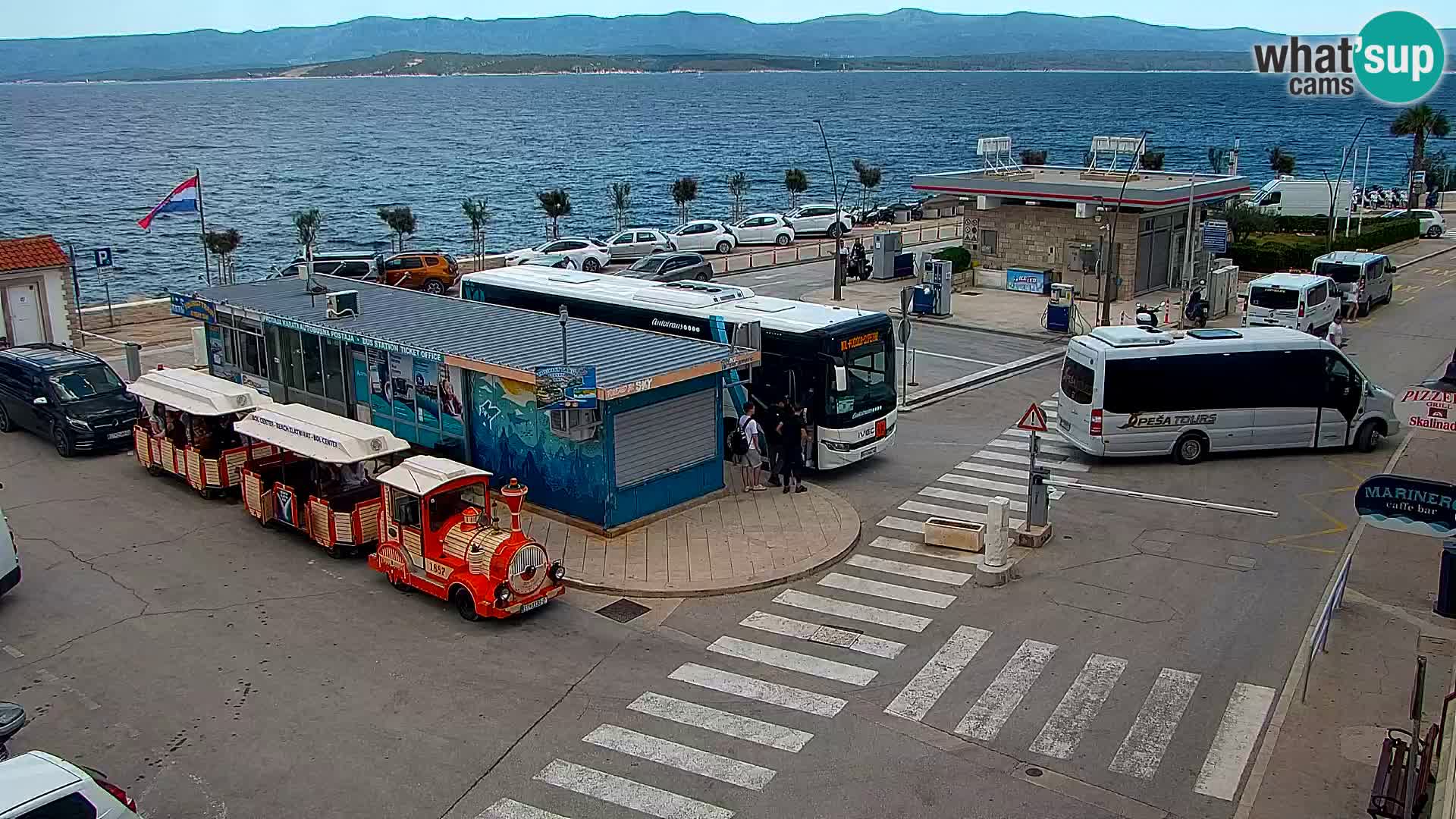 Webcam Bol Hafen & Ortszentrum – Liveblick aus Bol auf der Insel Brač