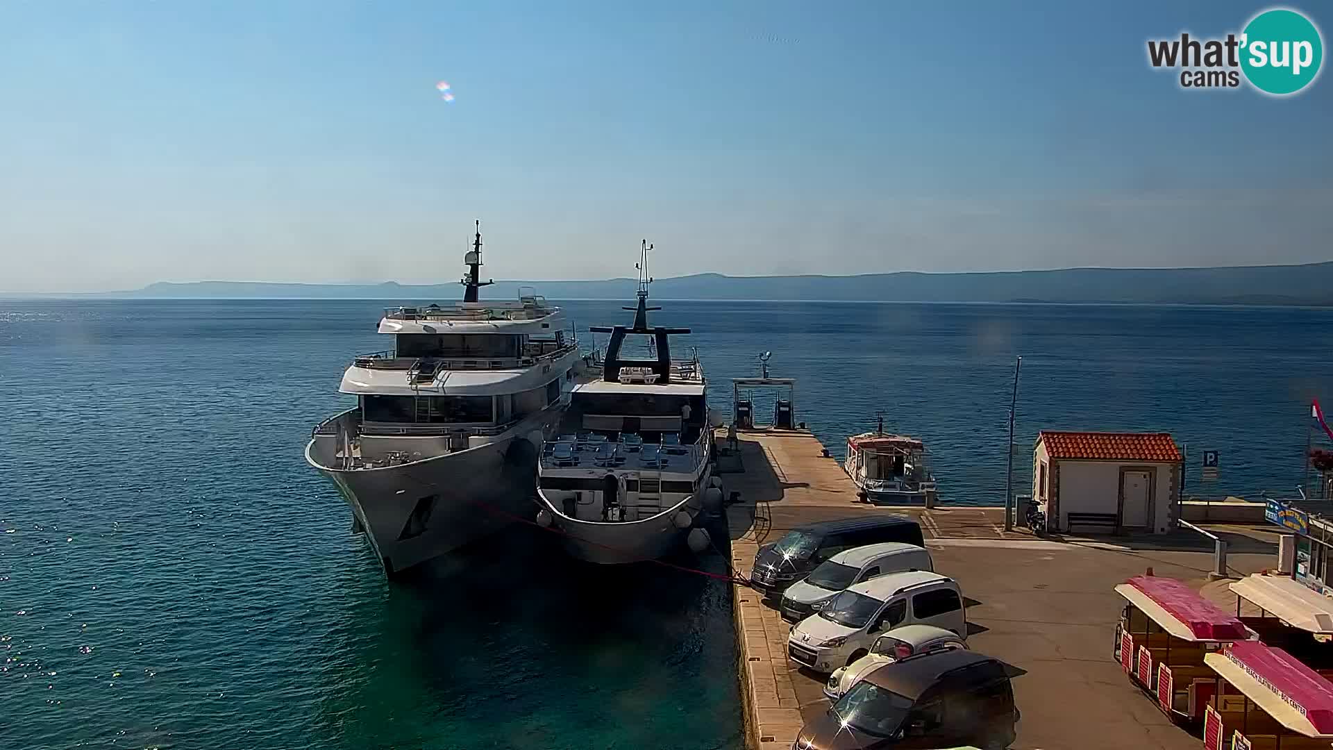 Webcam Bol Town Center & Marina – Live View from Bol, Brač