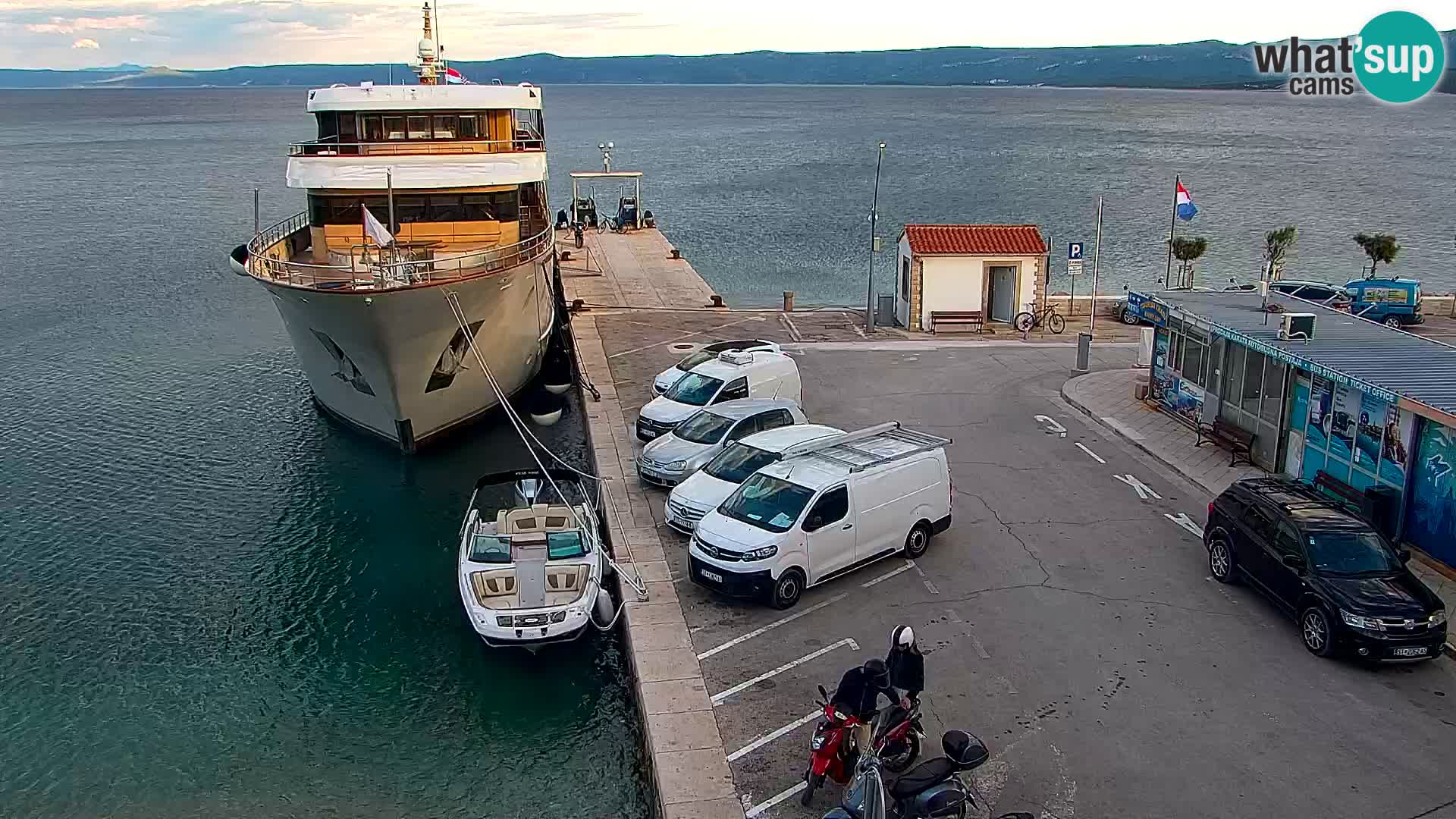 Webcam Bol centre-ville & marina – Vue en direct depuis Bol, île de Brač