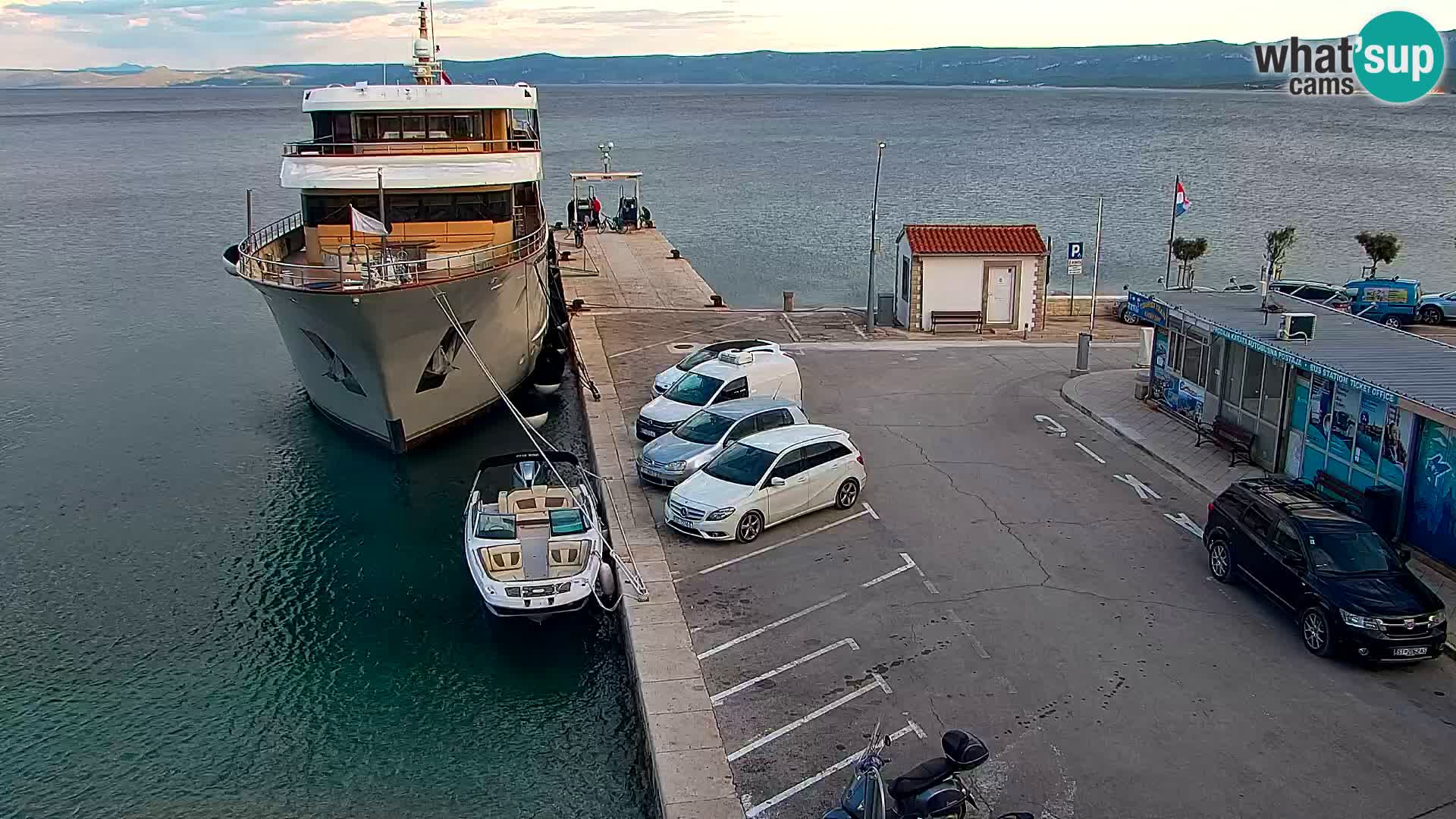 Webcam Bol Town Center & Marina – Live View from Bol, Brač