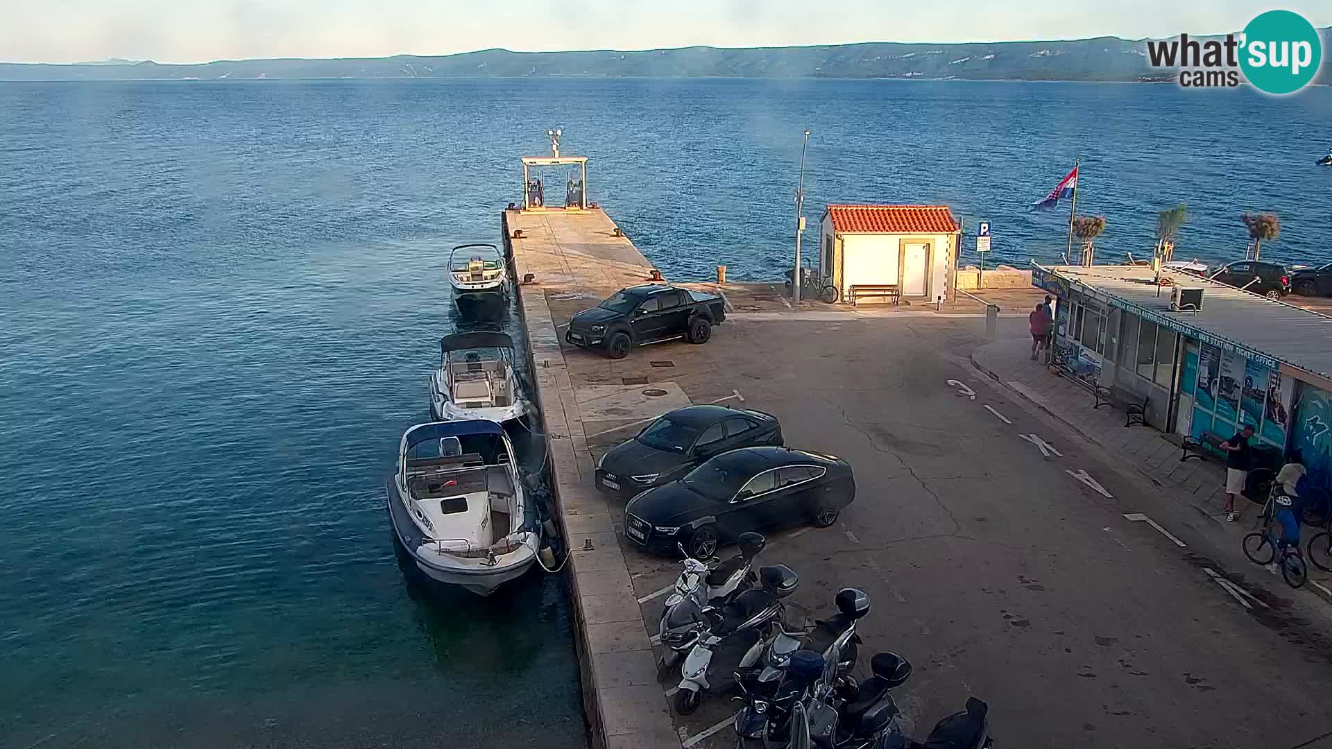 Webcam Bol Centre-Ville & Marina – Vue en direct depuis Bol, île de Brač