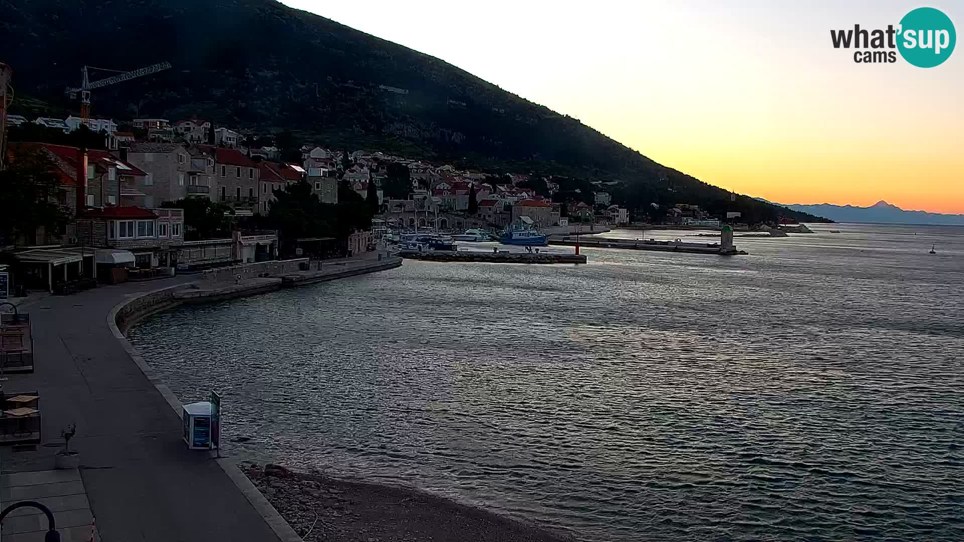 Webcam Bol Town Center & Marina – Live View from Bol, Brač