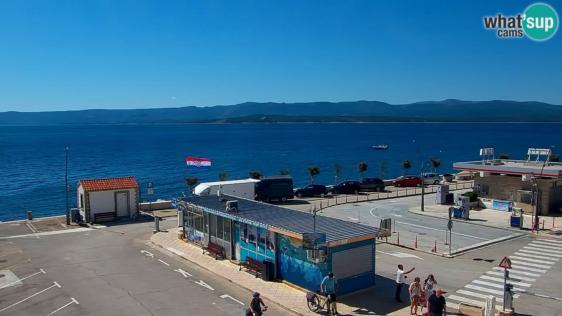 Webcam Bol Centro e Marina – Vista live dal porto di Bol