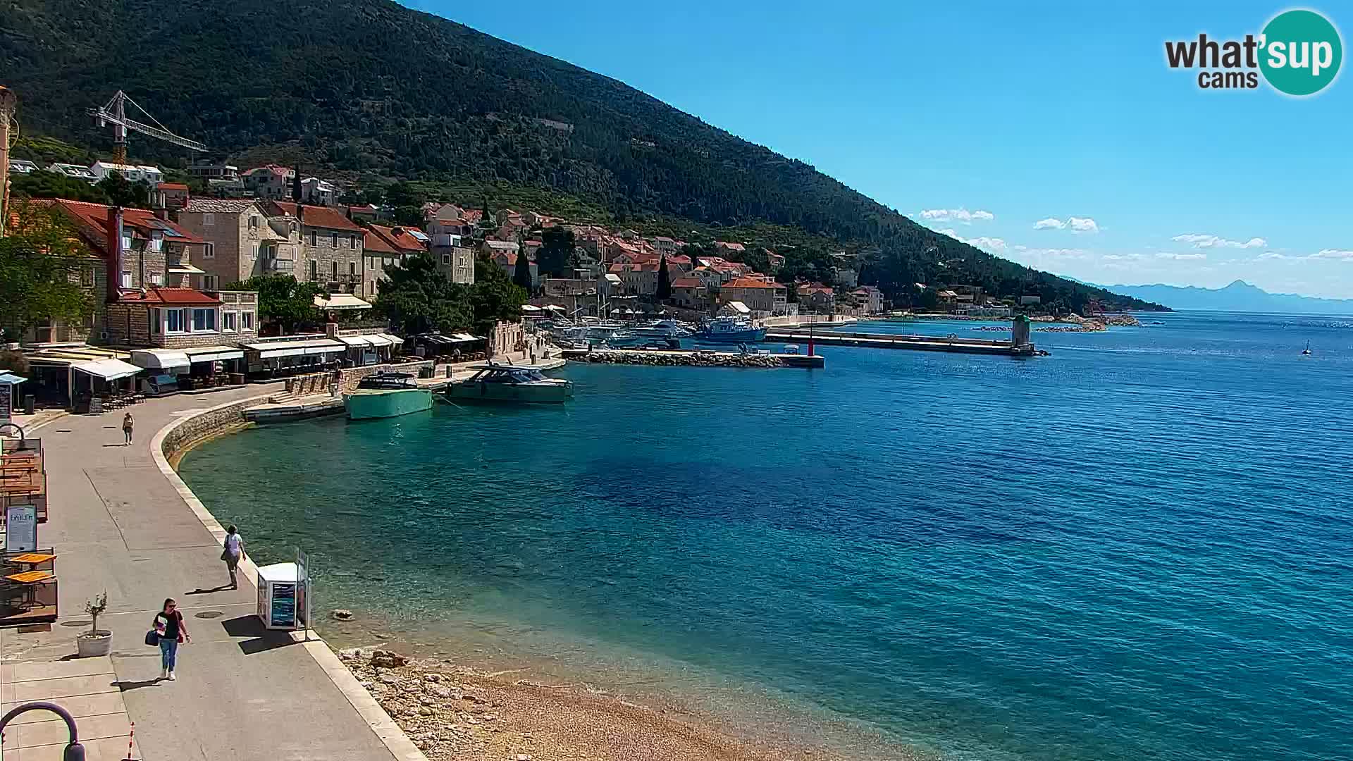 Webcam Bol Centro e Marina – Vista live dal porto di Bol