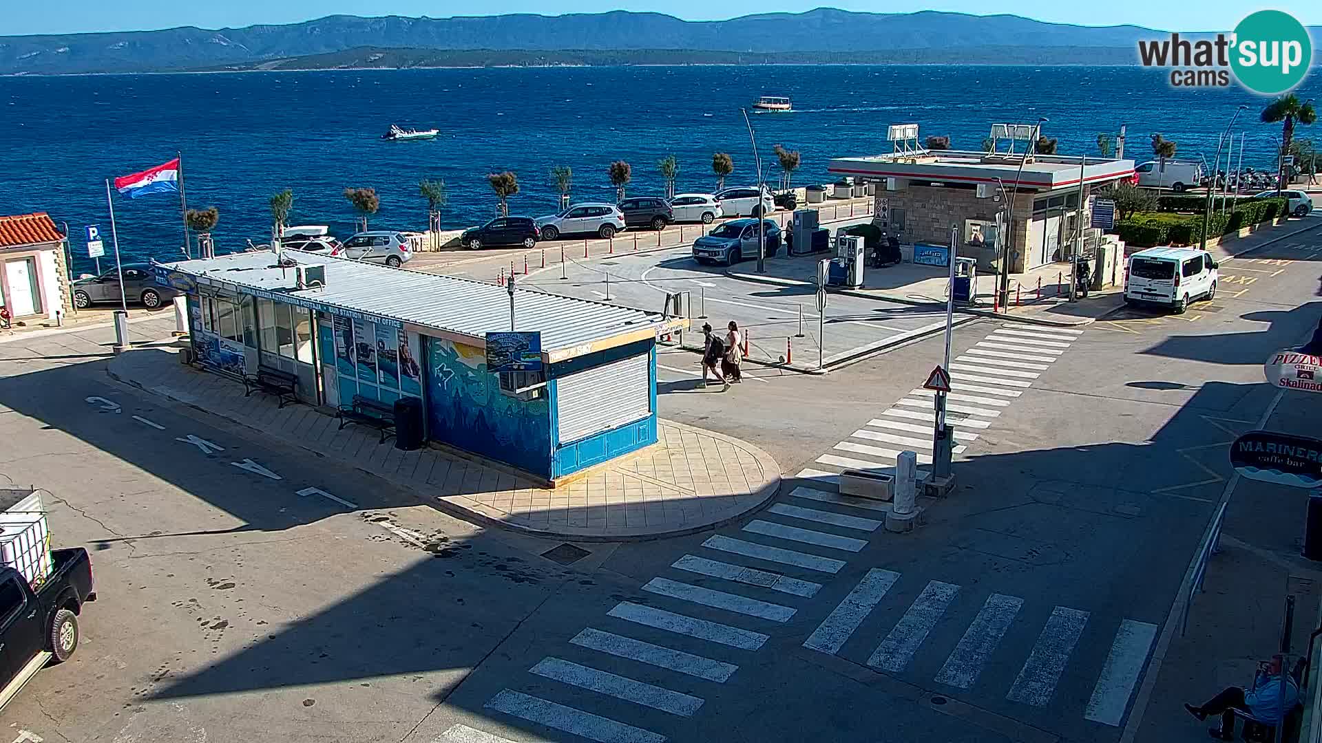 Webcam Bol Hafen & Ortszentrum – Liveblick aus Bol auf der Insel Brač