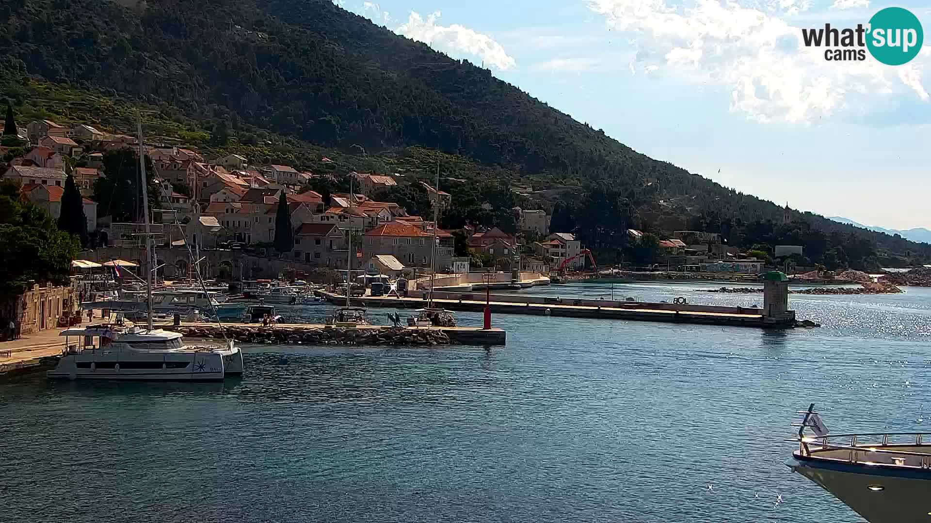 Webcam Bol centre-ville & marina – Vue en direct depuis Bol, île de Brač