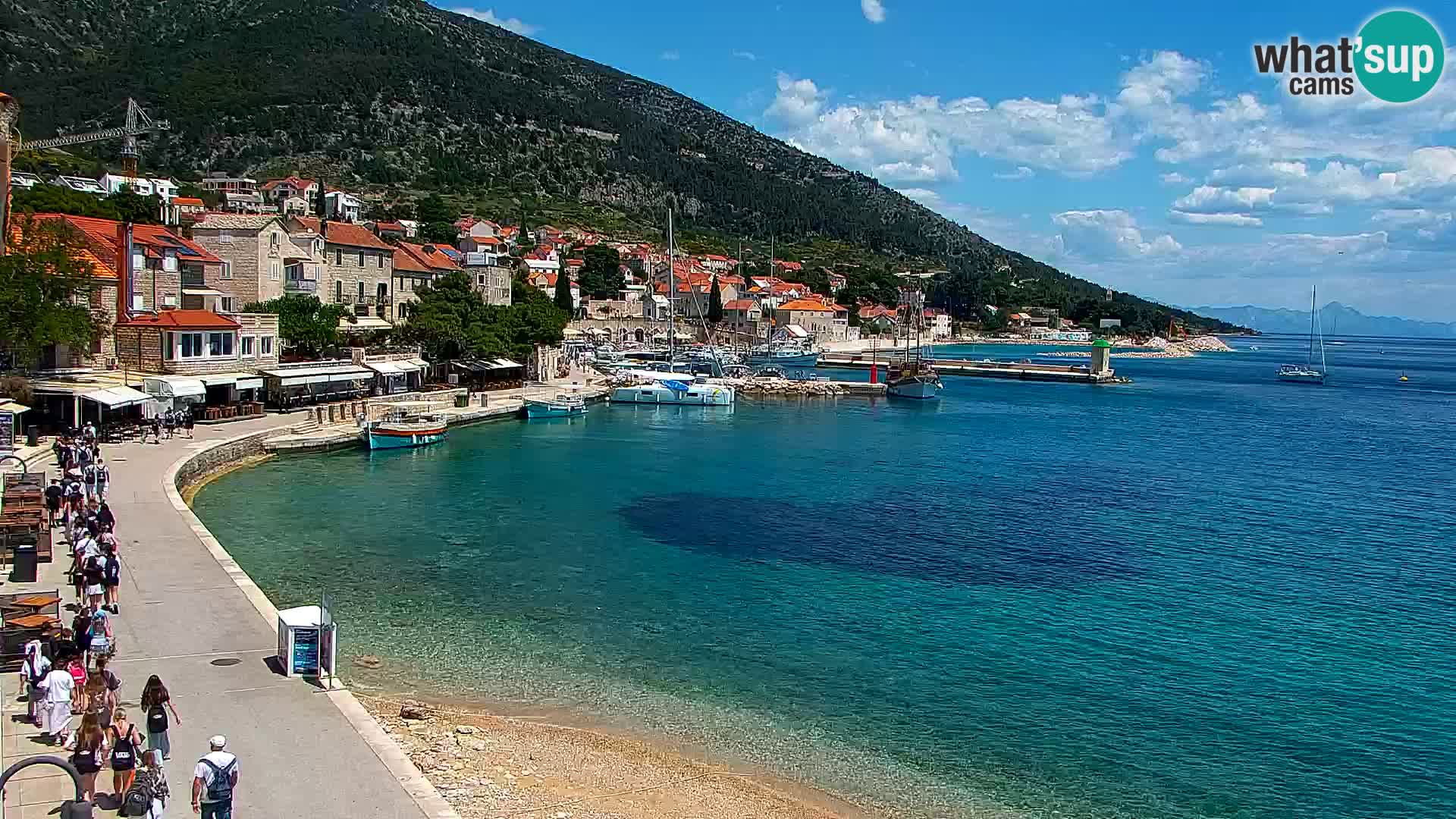 Webcam Bol Town Center & Marina – Live View from Bol, Brač