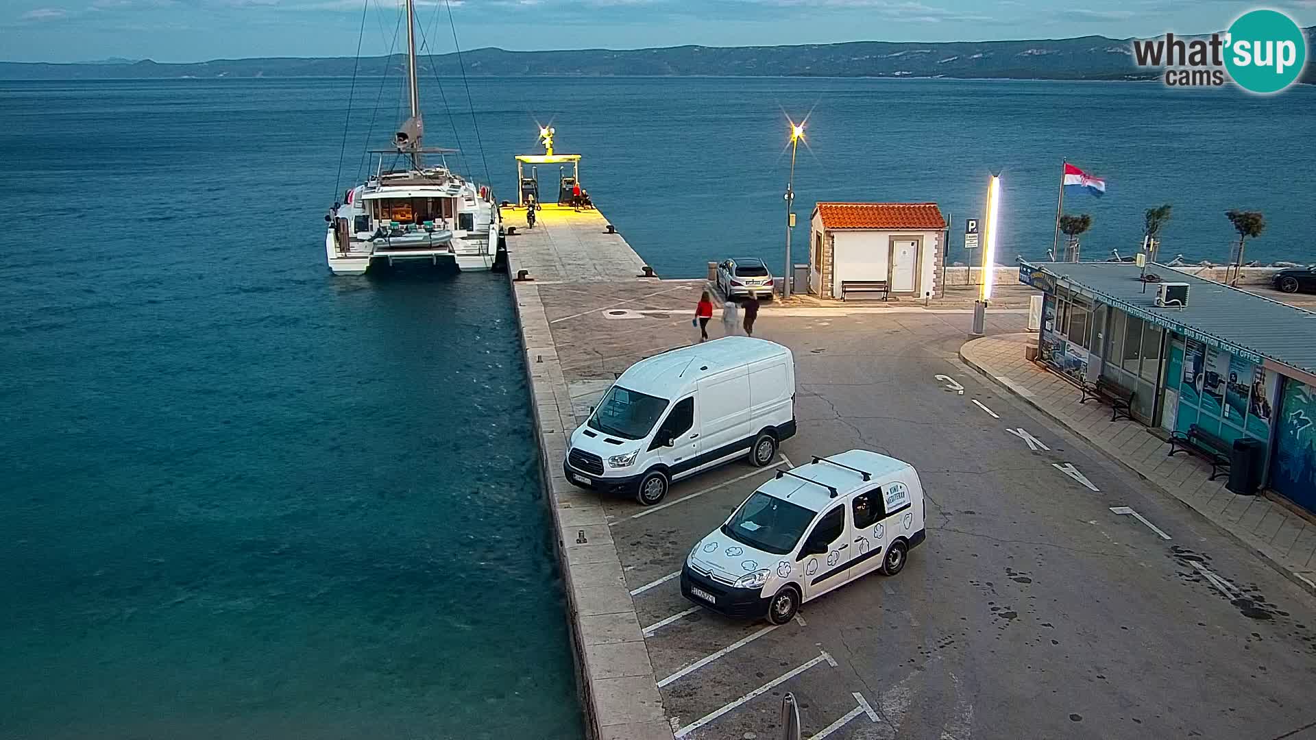 Webcam Bol centre-ville & marina – Vue en direct depuis Bol, île de Brač