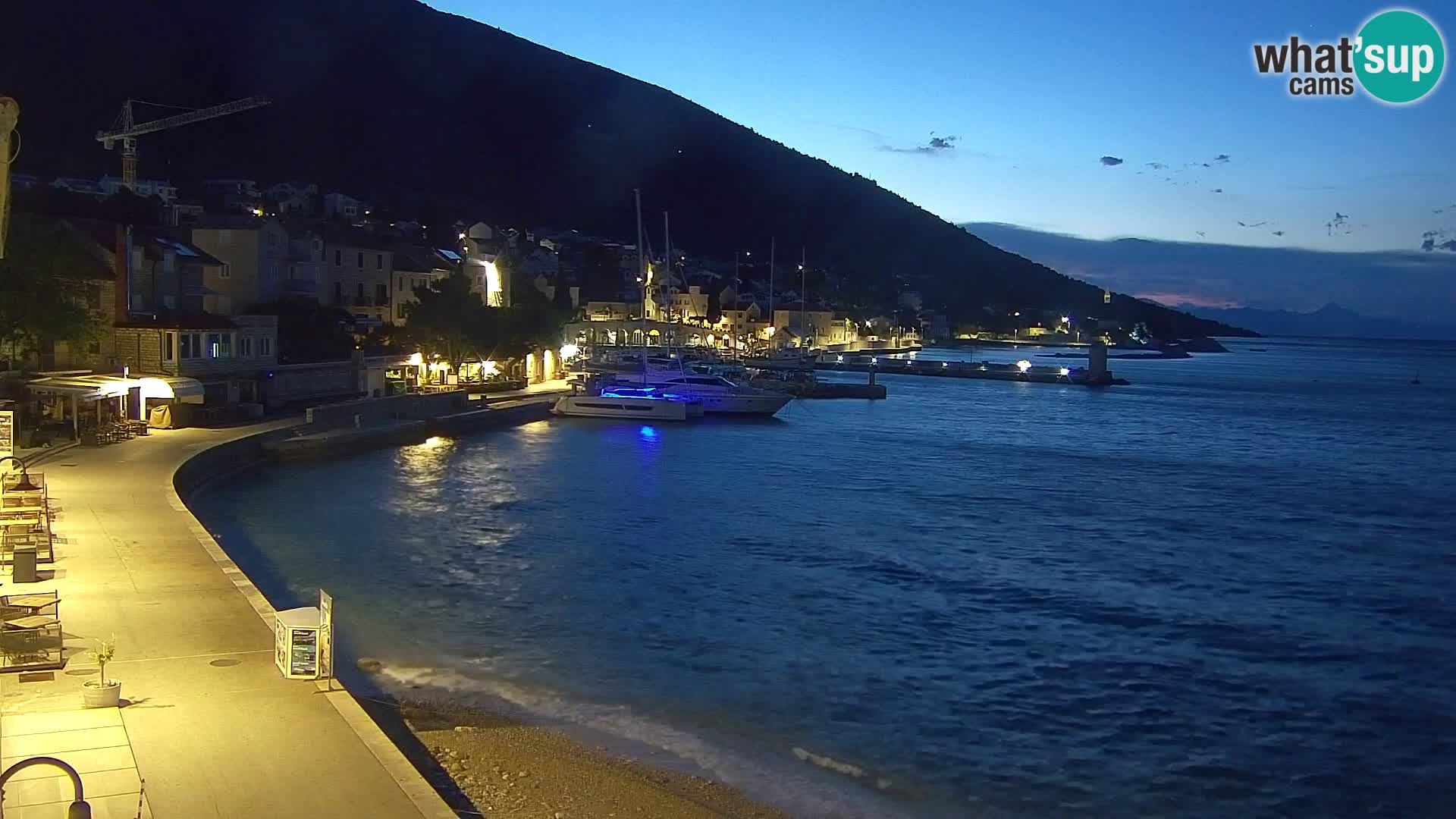 Webcam Bol Hafen & Ortszentrum – Liveblick aus Bol auf der Insel Brač