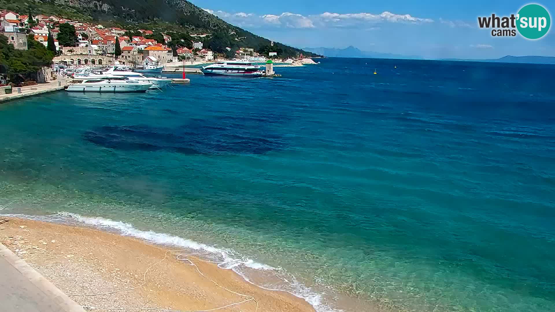 Webcam Bol Hafen & Ortszentrum – Liveblick aus Bol auf der Insel Brač