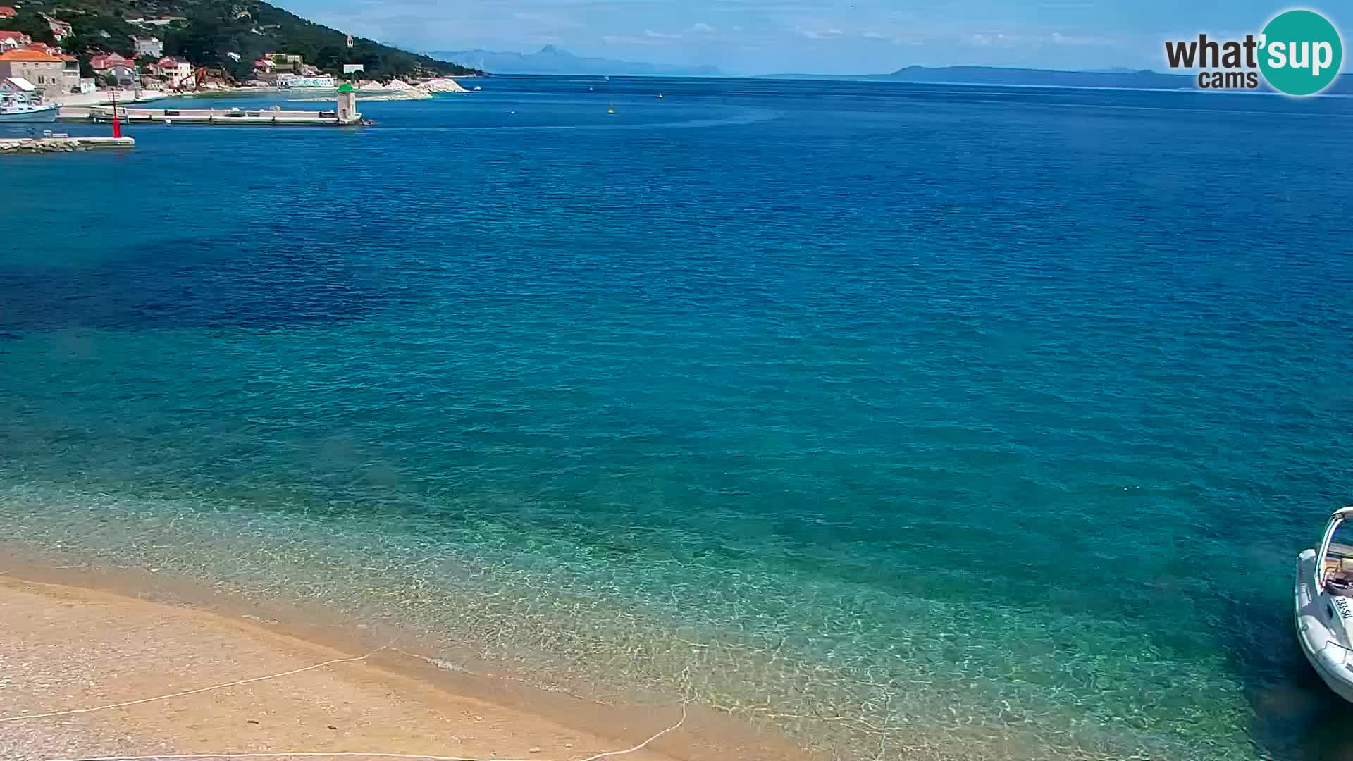 Webcam Bol Hafen & Ortszentrum – Liveblick aus Bol auf der Insel Brač