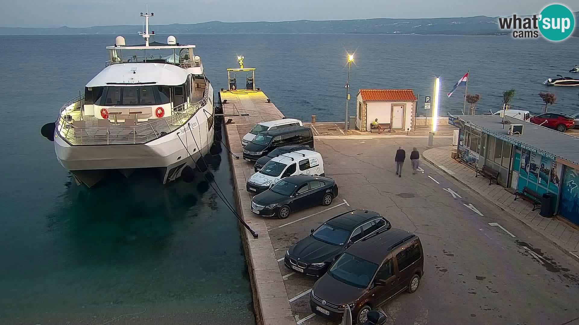 Webcam Bol Town Center & Marina – Live View from Bol, Brač