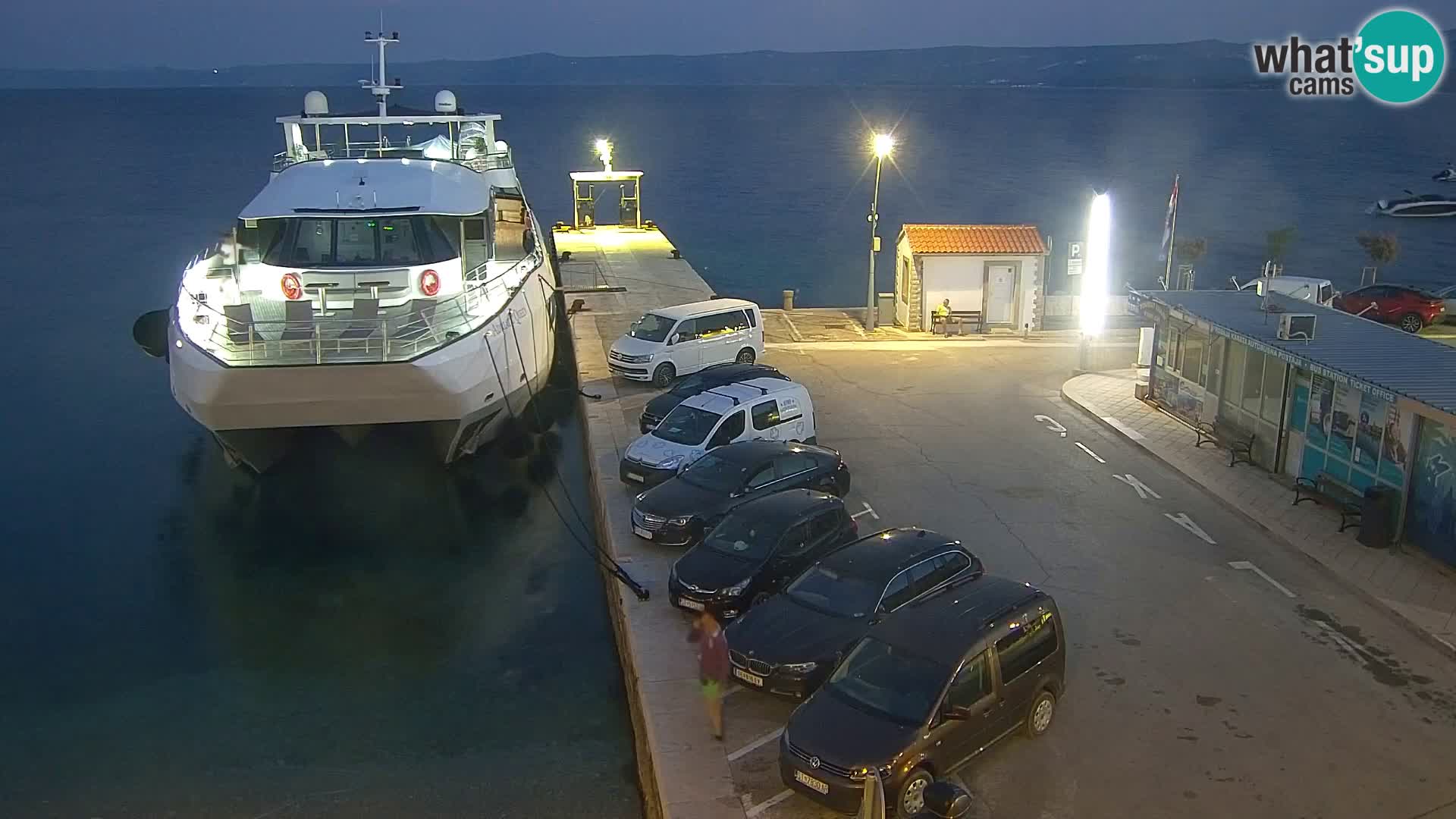 Webcam Bol Town Center & Marina – Live View from Bol, Brač