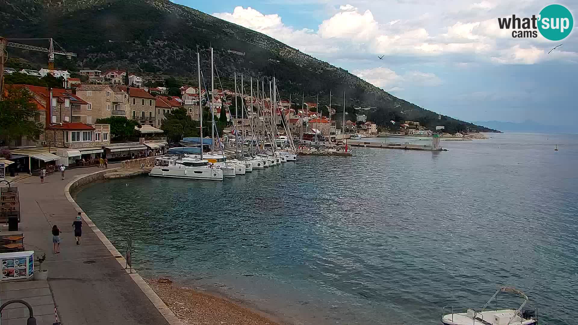 Webcam Bol Hafen & Ortszentrum – Liveblick aus Bol auf der Insel Brač