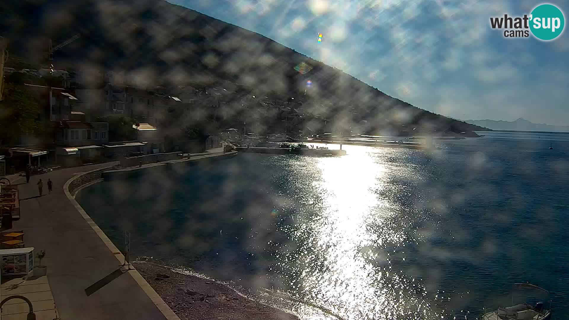 Webcam Bol Centro e Marina – Vista live dal porto di Bol