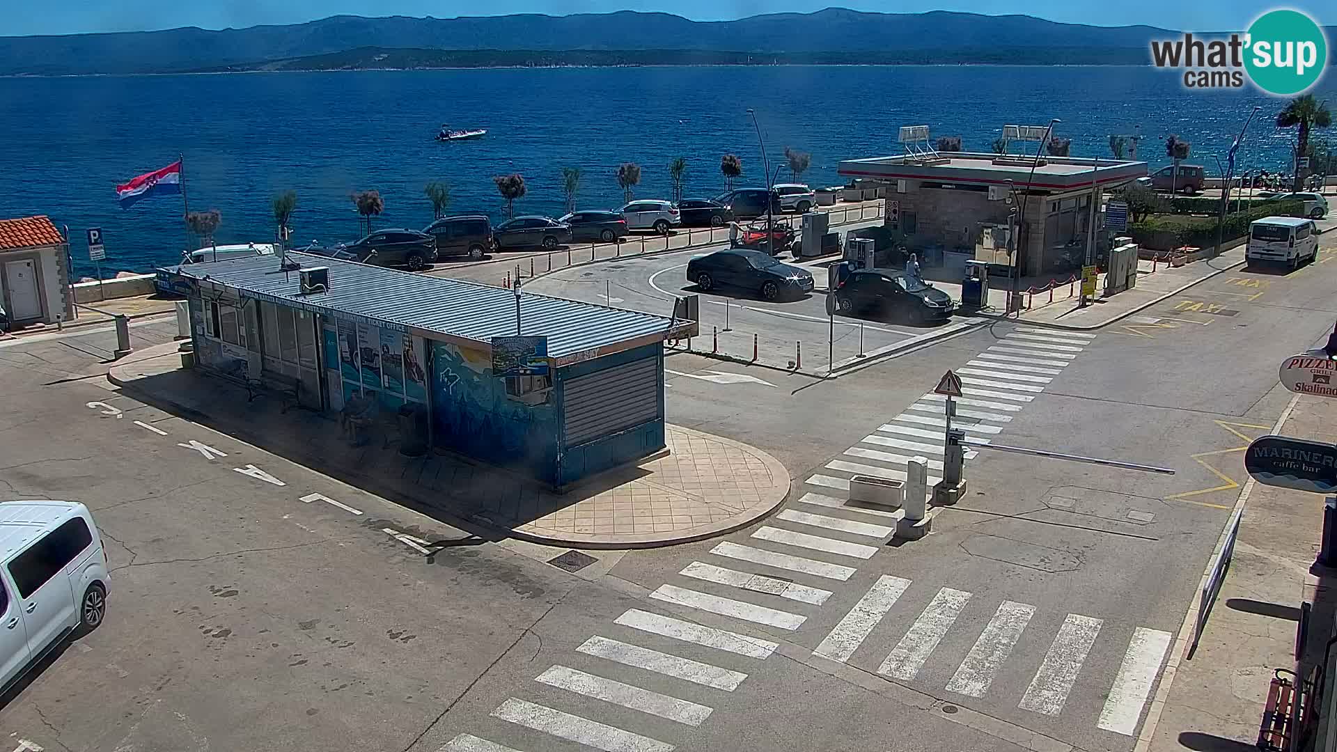 Webcam Bol Town Center & Marina – Live View from Bol, Brač