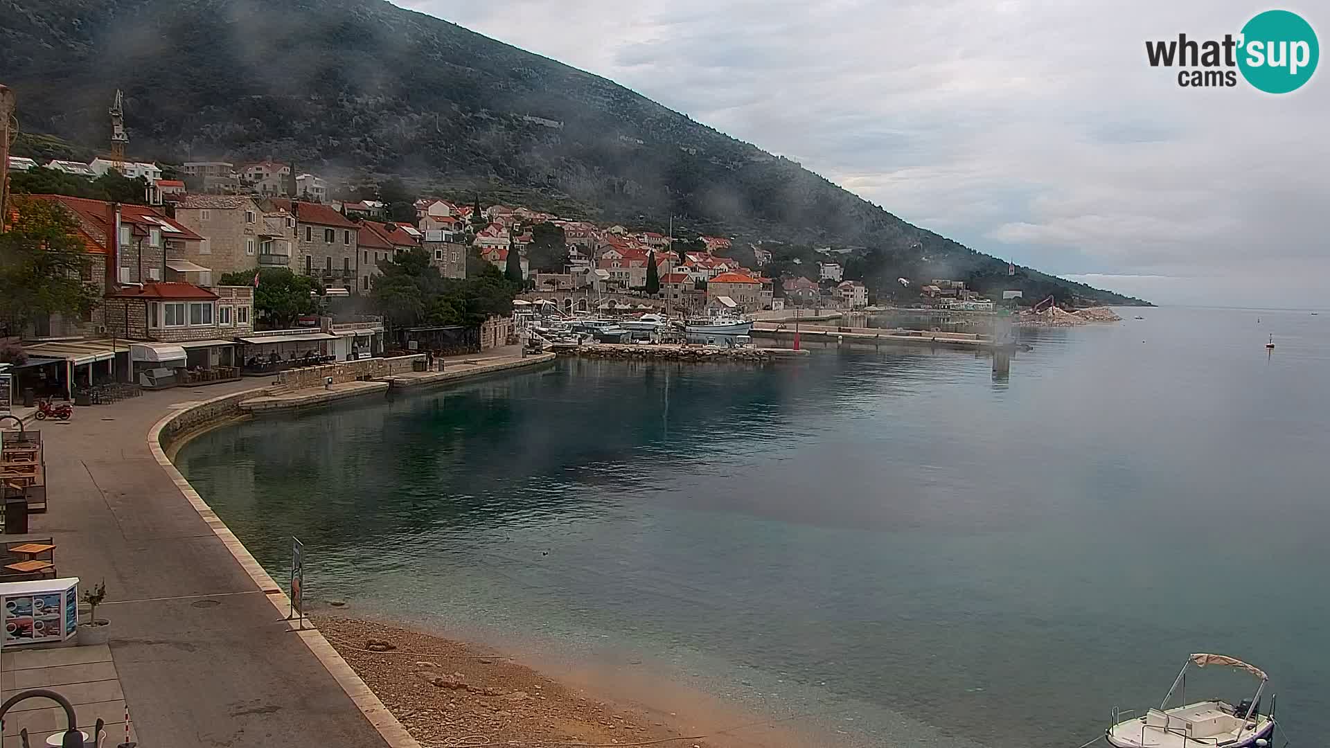 Webcam Bol Town Center & Marina – Live View from Bol, Brač