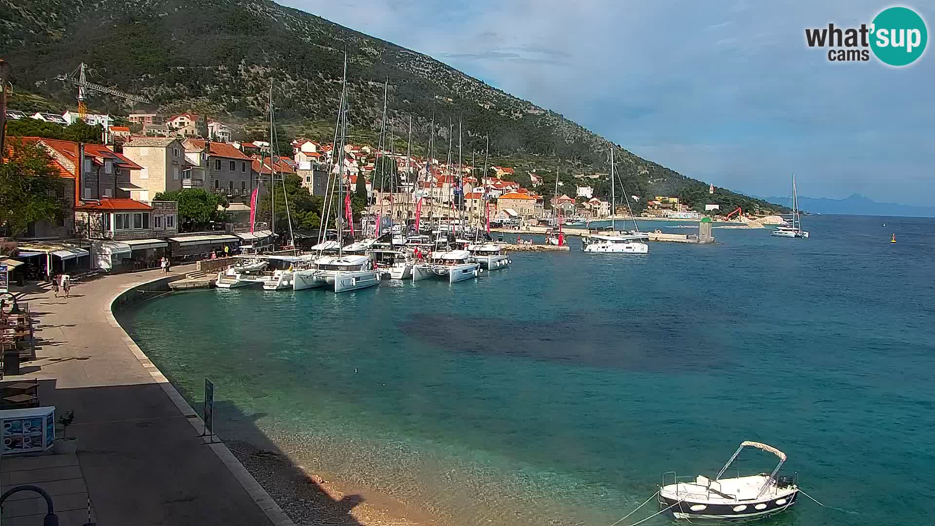 Webcam Bol Town Center & Marina – Live View from Bol, Brač