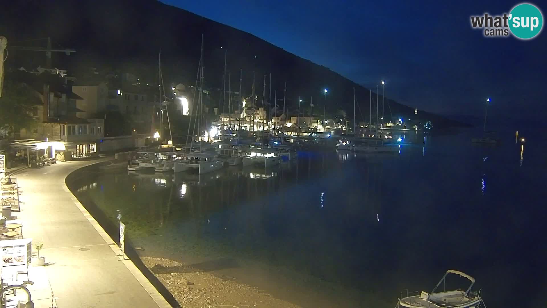 Webcam Bol Town Center & Marina – Live View from Bol, Brač