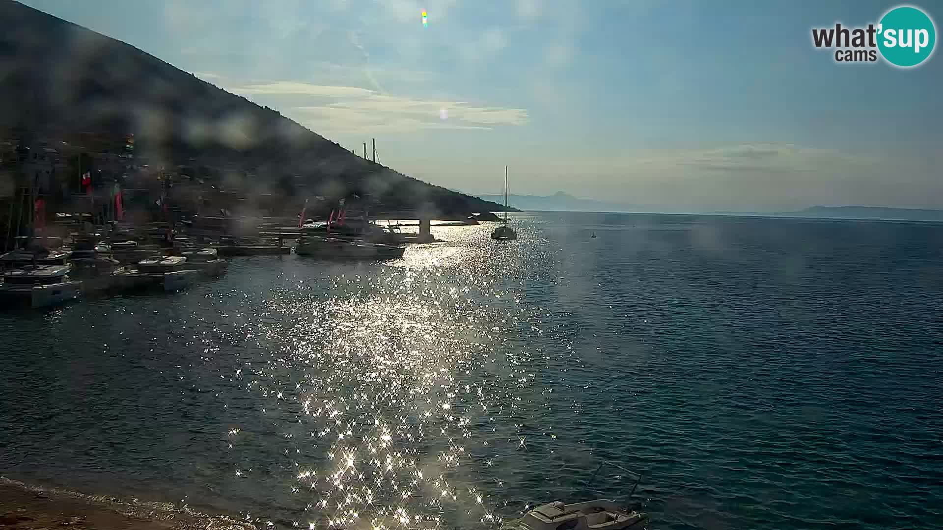 Webcam Bol Town Center & Marina – Live View from Bol, Brač