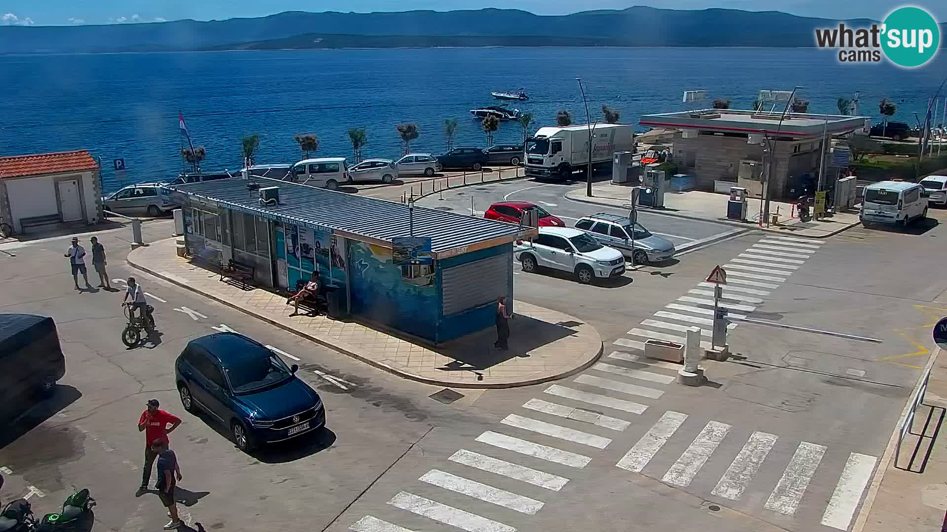 Webcam Bol Town Center & Marina – Live View from Bol, Brač