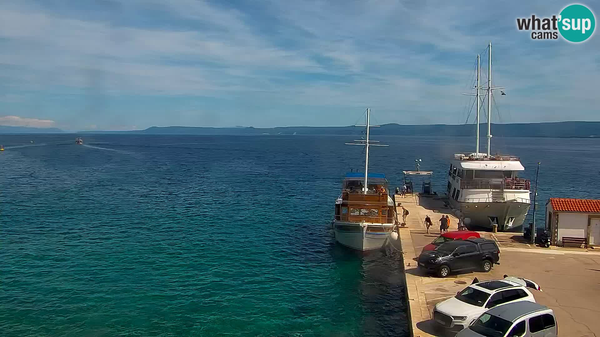 Webcam Bol Town Center & Marina – Live View from Bol, Brač