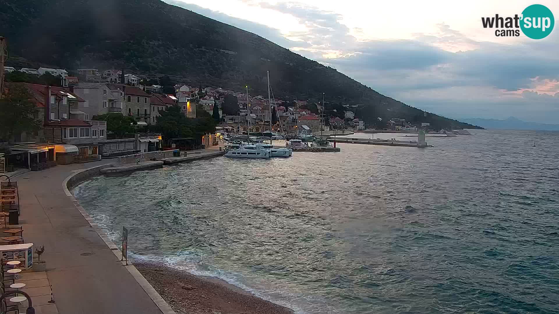 Webcam Bol Town Center & Marina – Live View from Bol, Brač