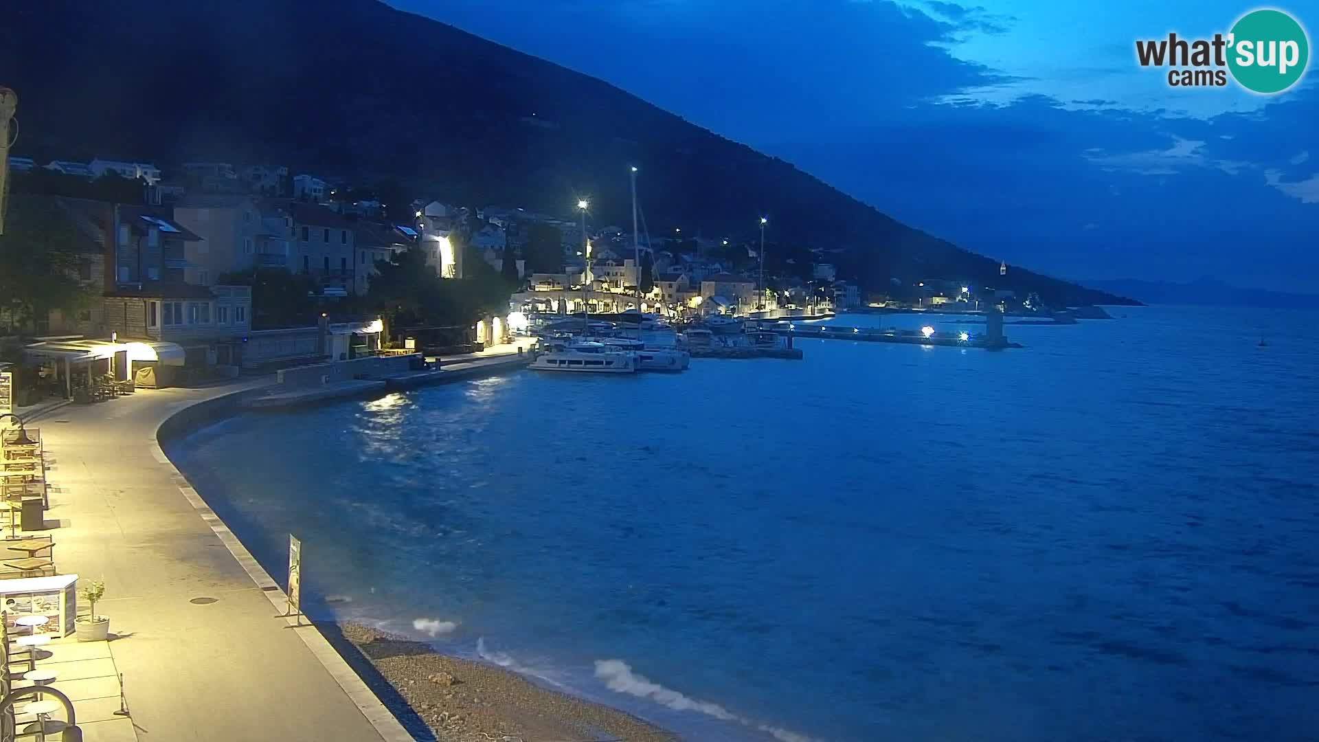 Webcam Bol Hafen & Ortszentrum – Liveblick aus Bol auf der Insel Brač