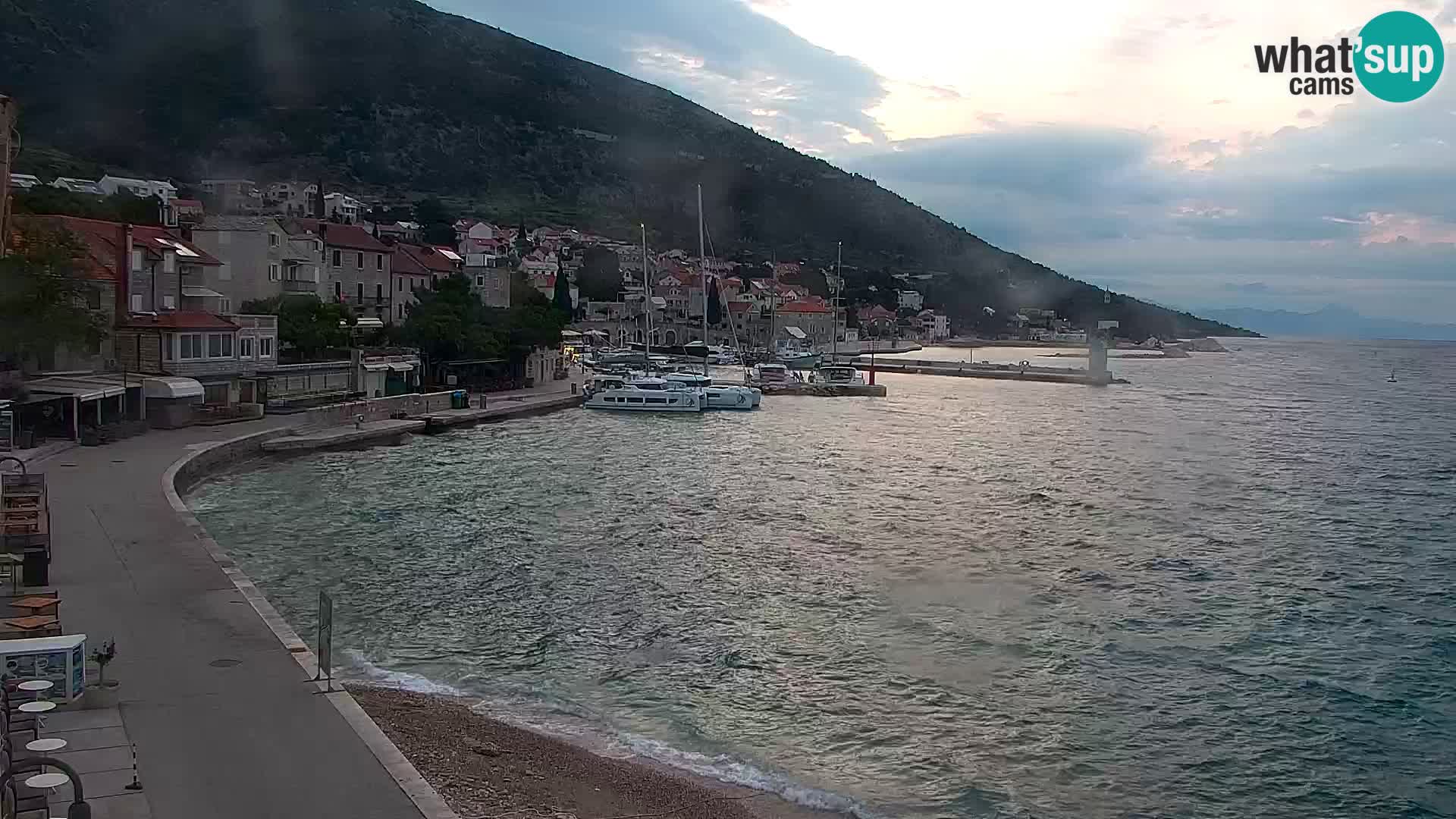 Webcam Bol Town Center & Marina – Live View from Bol, Brač