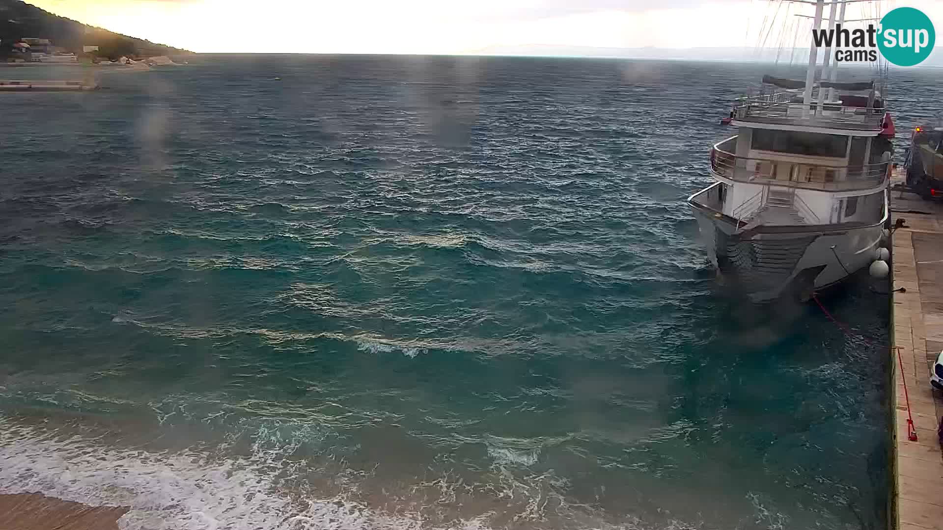 Webcam Bol Hafen & Ortszentrum – Liveblick aus Bol auf der Insel Brač