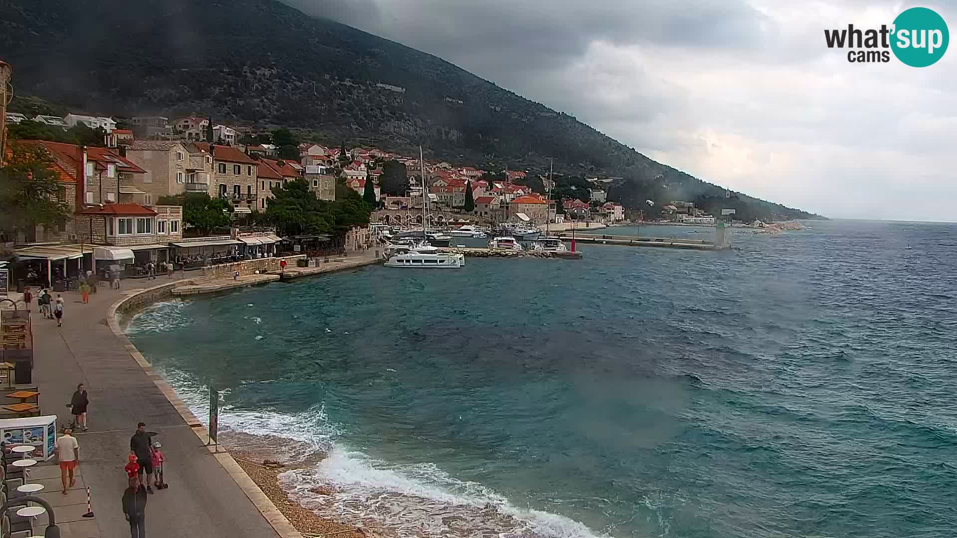 Webcam Bol Hafen & Ortszentrum – Liveblick aus Bol auf der Insel Brač