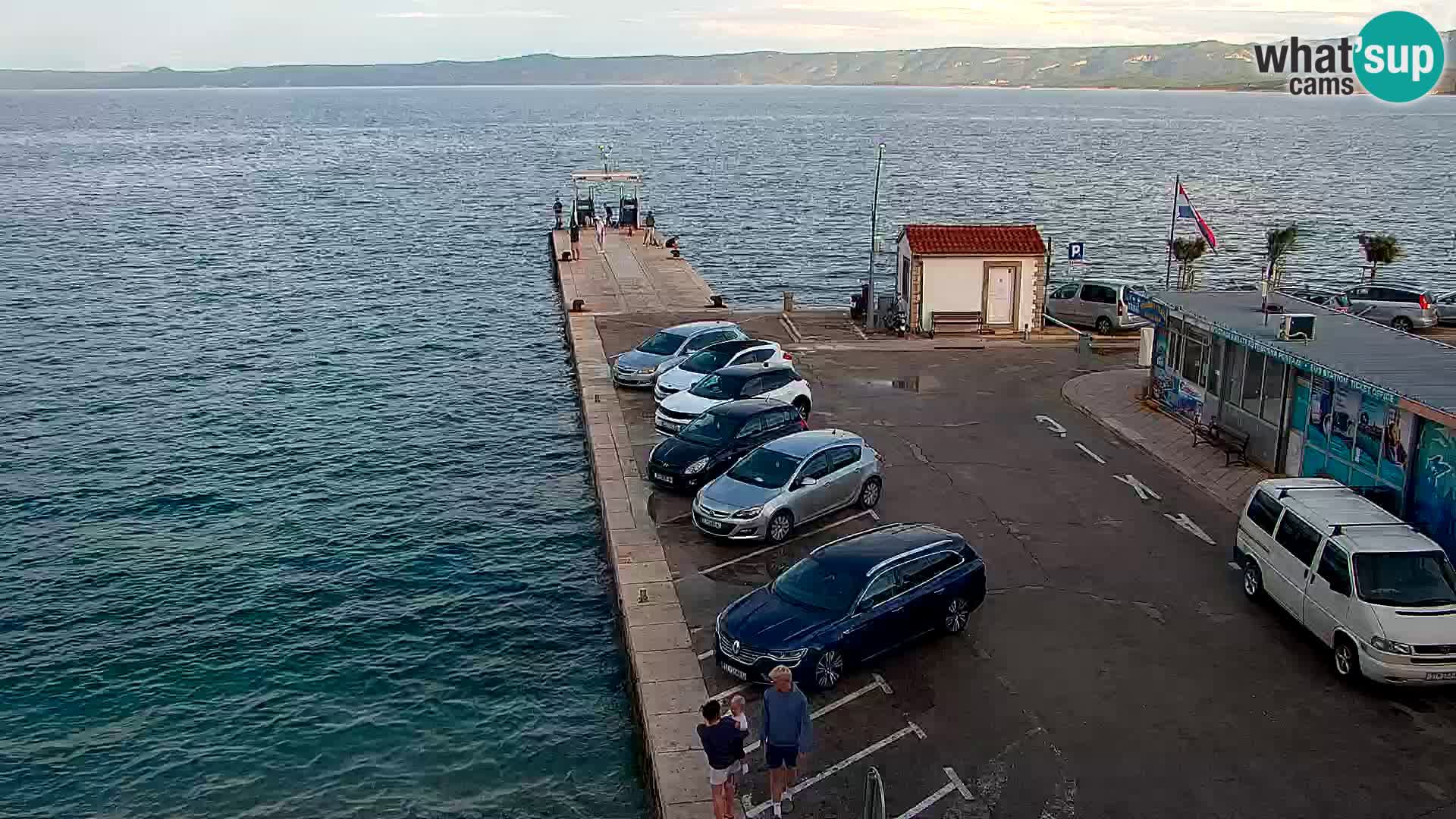 Webcam Bol Centro e Marina – Vista live dal porto di Bol