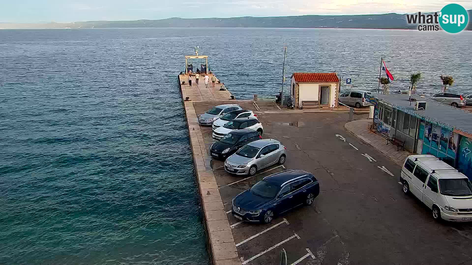 Webcam Bol Centro e Marina – Vista live dal porto di Bol