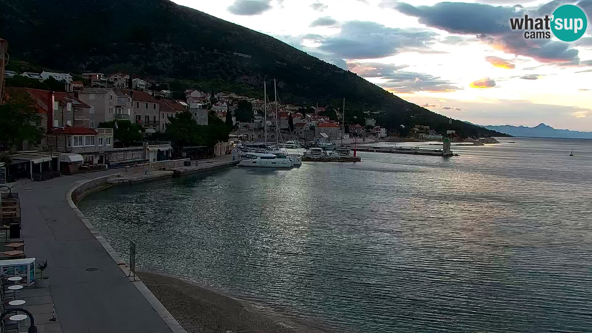 Webcam Bol Town Center & Marina – Live View from Bol, Brač
