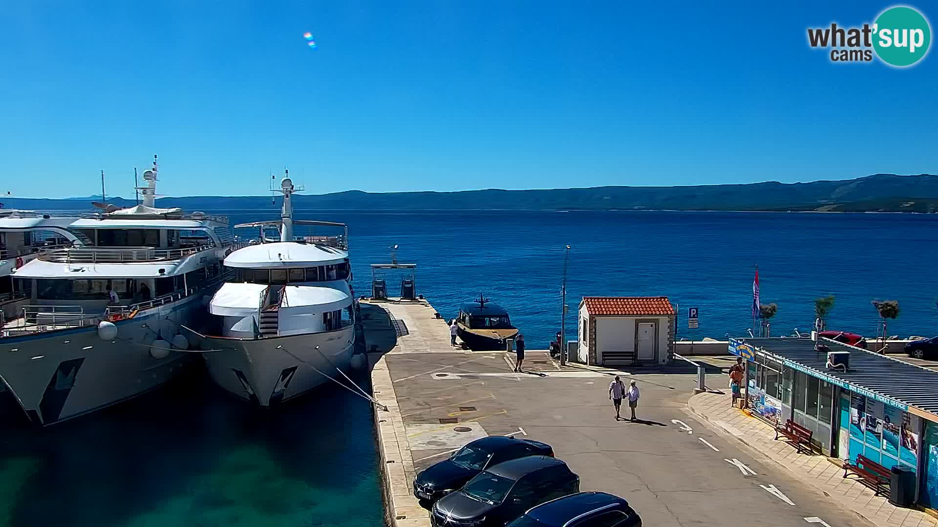 Webcam Bol Town Center & Marina – Live View from Bol, Brač